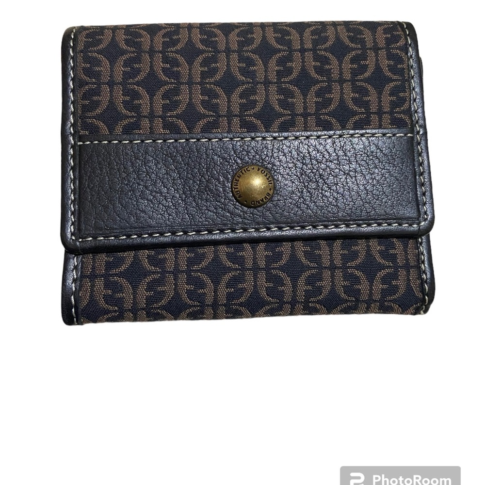 Fossil 4 Fold Wallet And Card Holder - image 1